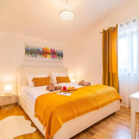 Vabriga Apartment