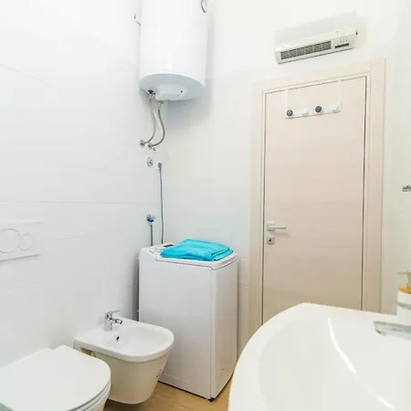 Apartment Vabriga *
